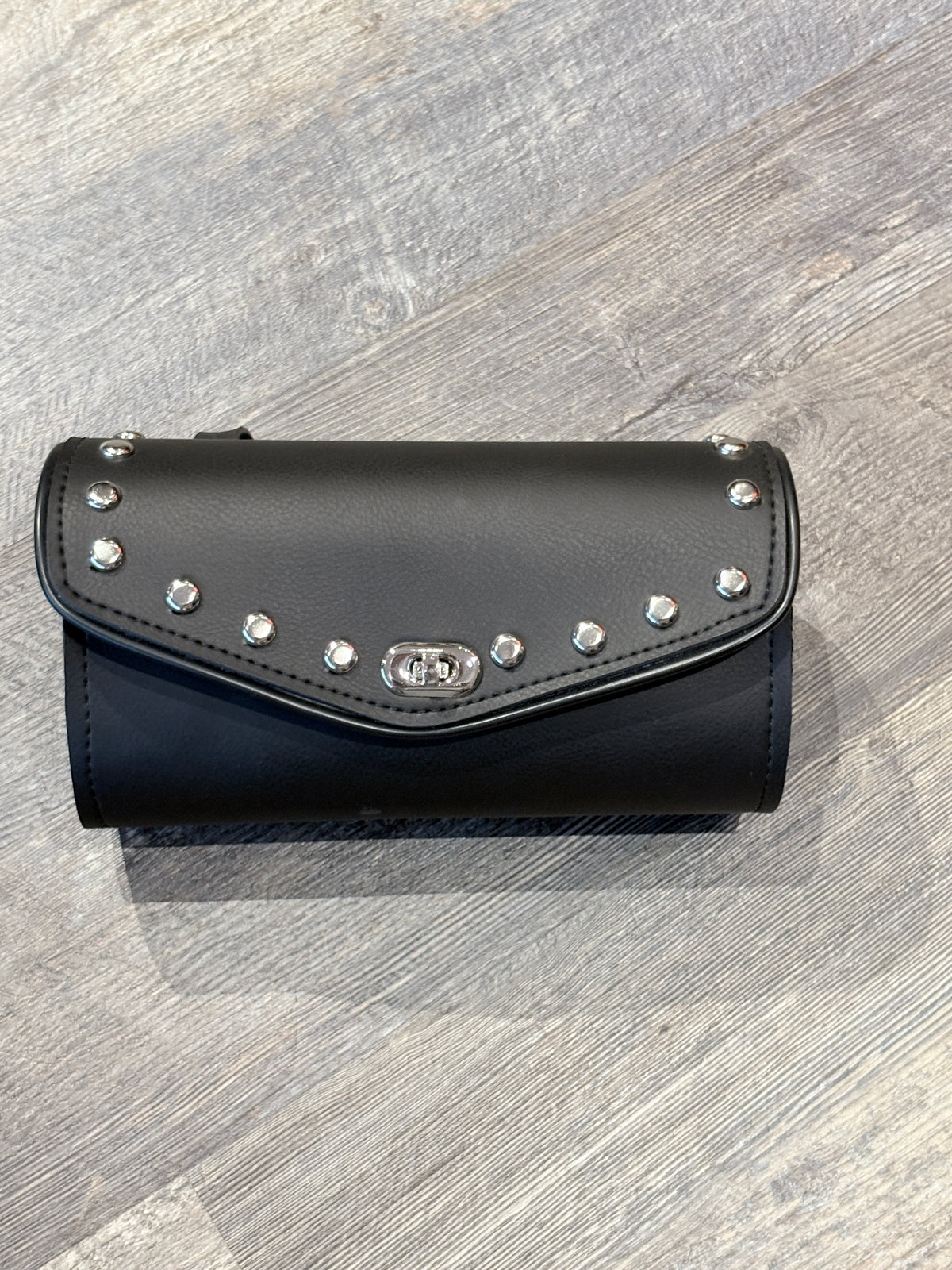 Windshield Bag - Studded/Turn Clasp - PVC - Large