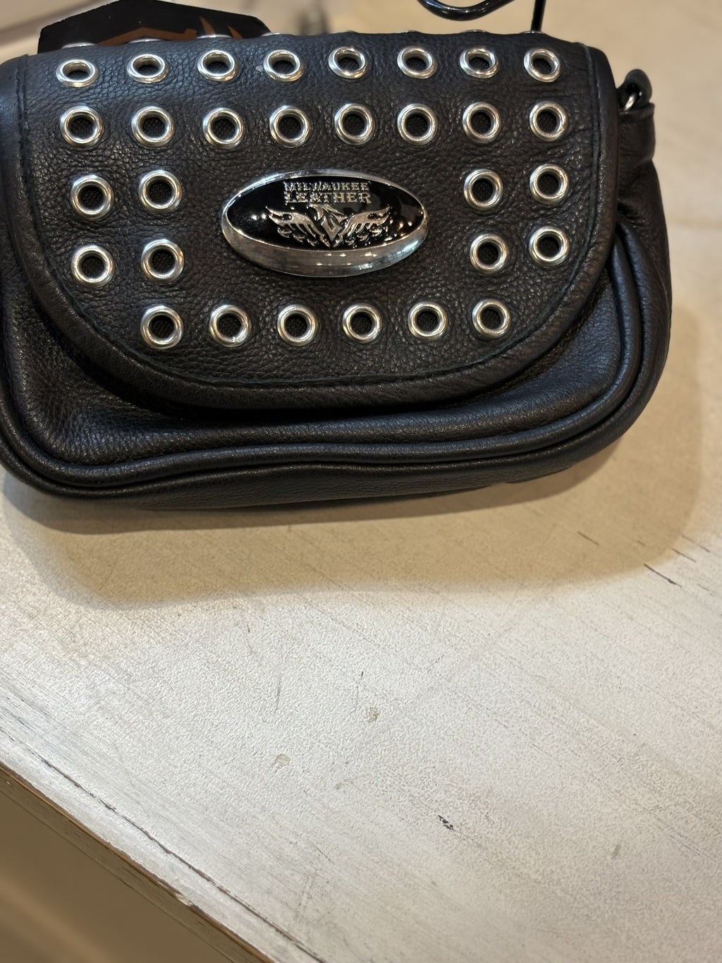 Shoulder Bag - Ladies Leather/Chain Strap - Black