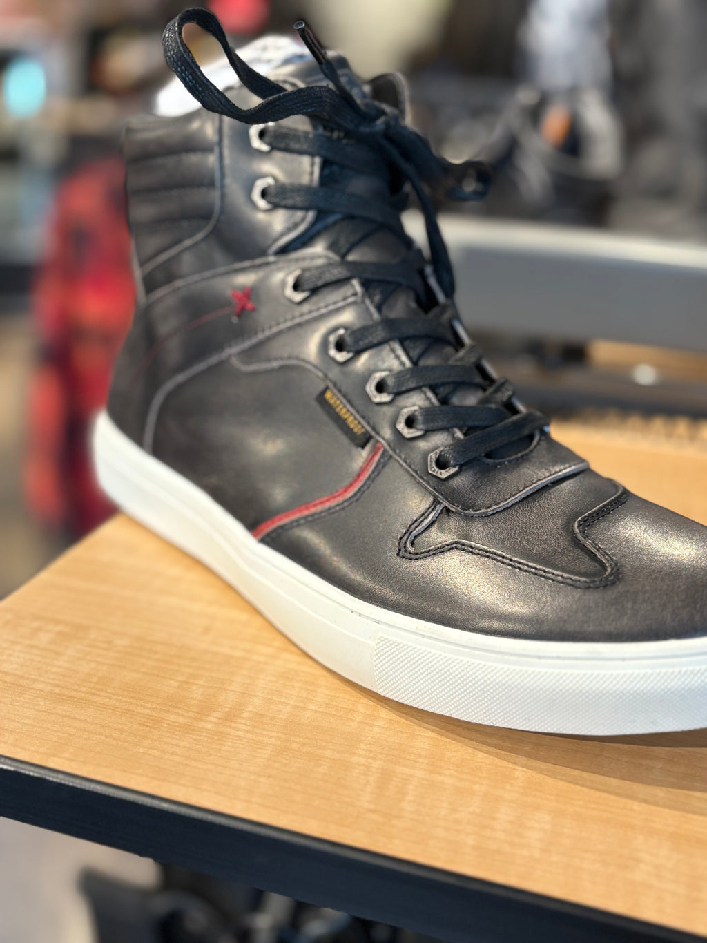 Sneaker - Men's Street Riding Shift Protection/Ankle Support/Waterproof Hi Top  - Grey