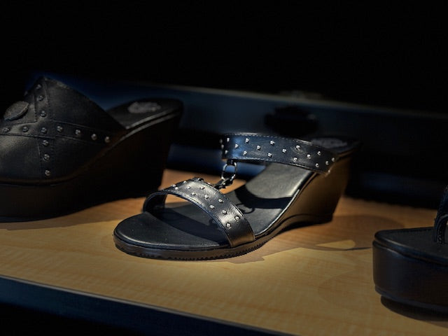 Sandals - Ladies Studded Double Strap Wedge - Black