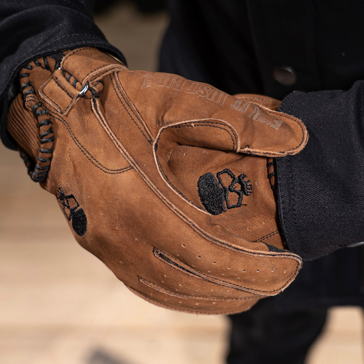 BOBHEAD-Protective Glove Musket MRK