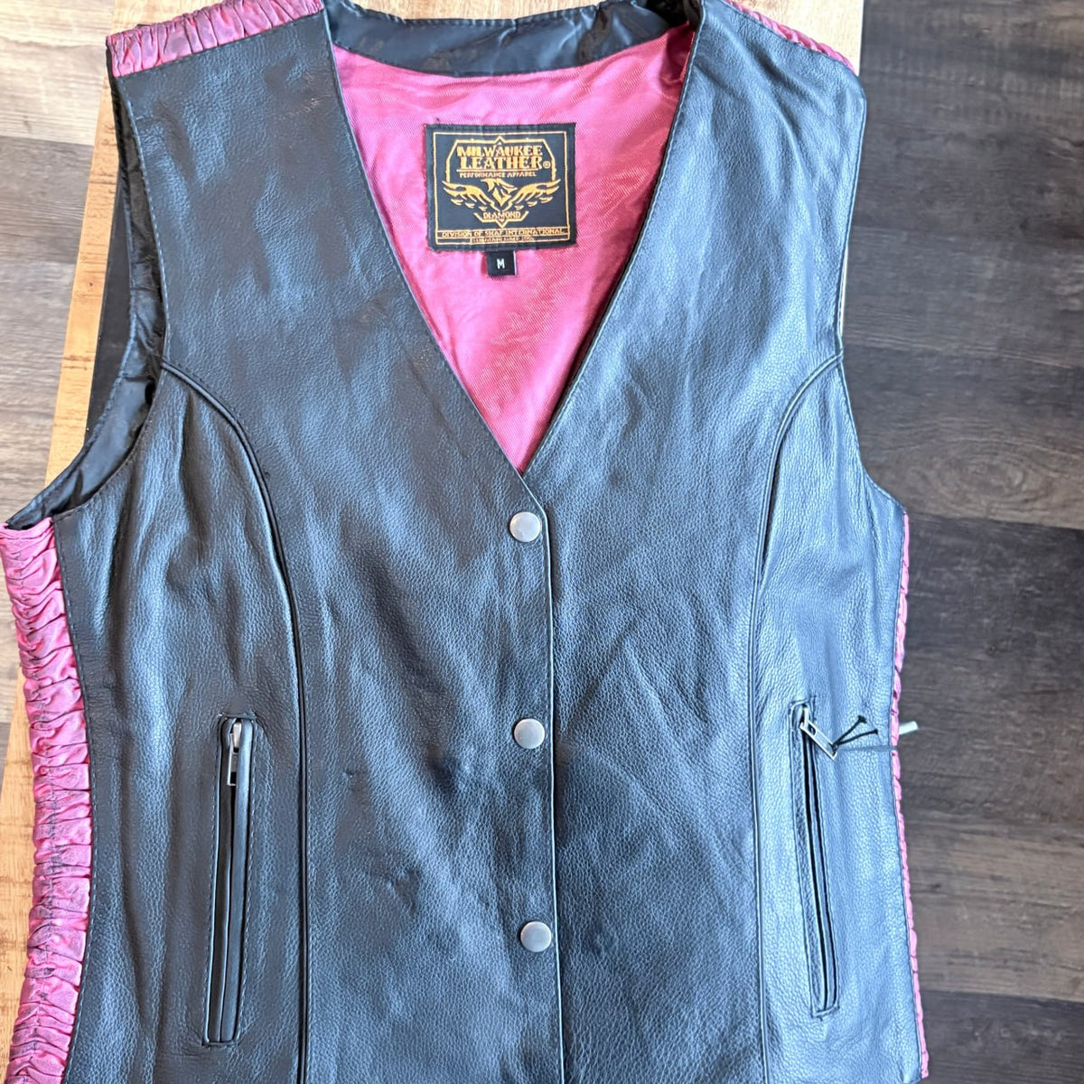 Vest - Ladies Studded Phoenix Leather Black/Fuchsia